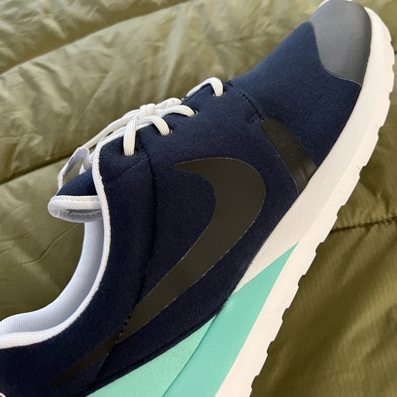 NWB! Dead Stock Nike Tech fleece Rosherun NM W SP - Picture 6 of 9